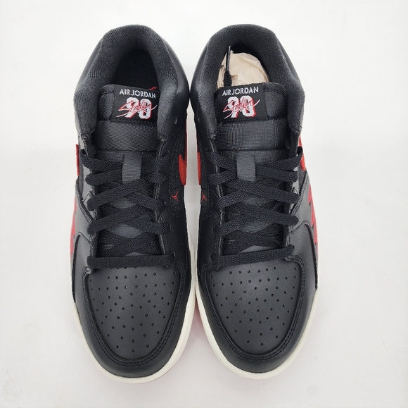 Jordan Stadium 90 Sneakers Womens Black Red White NIB - Picture 2 of 7